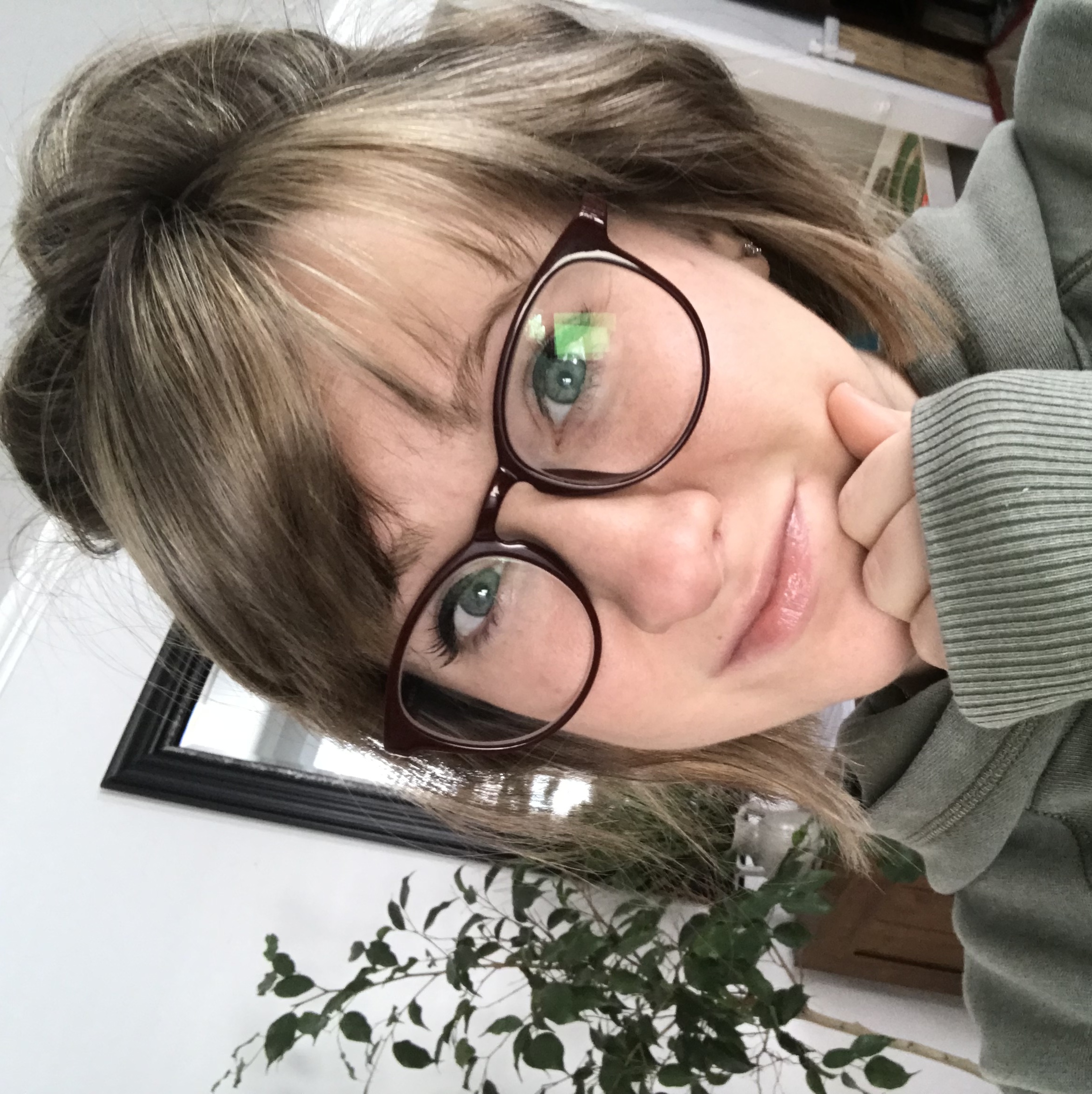 Muse Round Dark Red Glasses for Women Eyebuydirect France