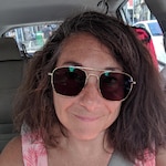 Dina F. - Golden - aviator - metal