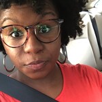 Alisabeth W. - Pink/Floral - round - plastic