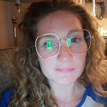 Kaitlin O. - Golden - square - metal