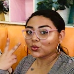 Angeles F. - Matte Pink - round - plastic