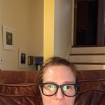 Kim B. - Matte navy - square - plastic