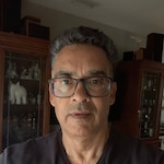 Gabriel V. - Black - rectangle - plastic