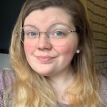 Sarah B. - Bronze - round - metal