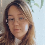 Julia N - Golden - oval - metal