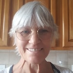 Lynne B. - Golden - round - metal