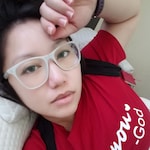 Dayna T. - Gray - rectangle - plastic