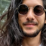 Wilfredo I. -  Light Golden  - round - metal