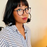 Julieanne P. - Clear Cobalt - round - plastic-metal