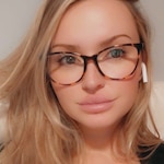 Georgia L. - Tortoise - horn - plastic