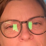 Saundra B. - Pink Floral - round - plastic-metal