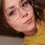 Shyla B. - Gold - square - metal