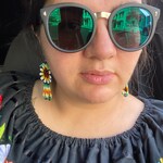 Aida V. - Matte Black - round - plastic-metal