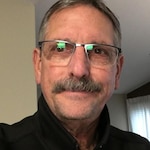 Sandra T. - Black - rectangle - metal