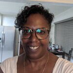 Iva - Tortoise - round - plastic