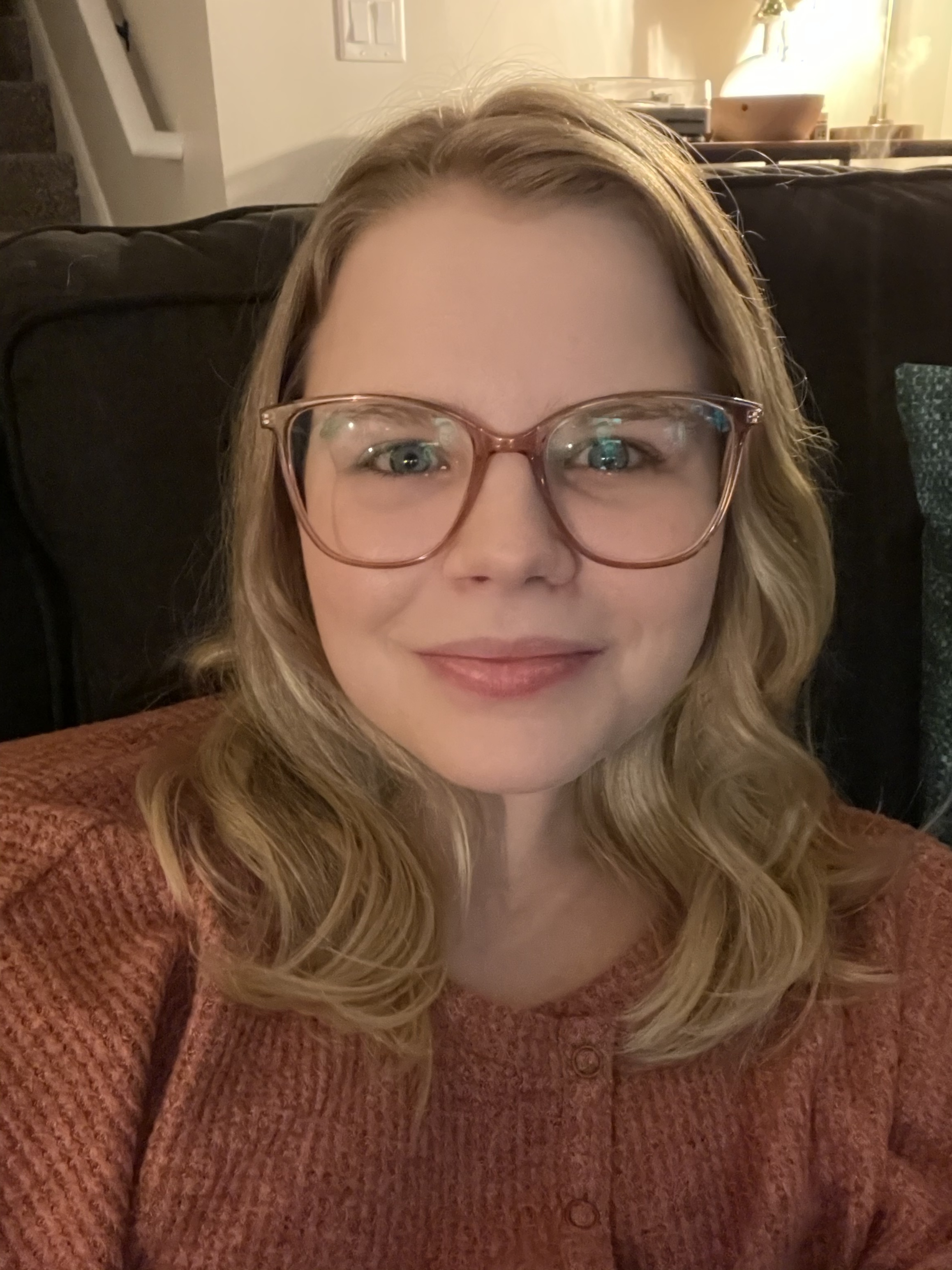 Aroma SubtlyCurved Clear Pink Glasses EyeBuyDirect