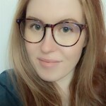 Kathleen P. - Pink/Floral - round - plastic