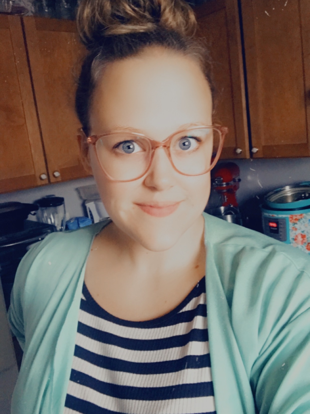 Aroma SubtlyCurved Clear Pink Glasses EyeBuyDirect