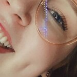 Shandi R. - Clear Melon - round - plastic-metal