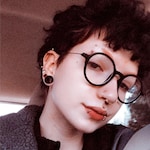 Hannah D. - Matte Black - round - plastic-metal