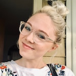 Emily J. - Clear - round - acetate