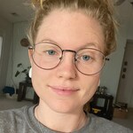 Hailey P. - Black - round - metal