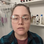 Gretchen B. - Red - square - metal