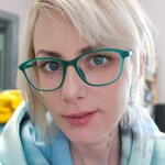 Lillian R. - Matte Green - rectangle - plastic