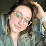 Erin D. - Champagne - round - acetate