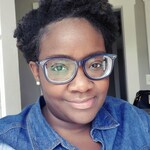 Kennina P. - Navy - horn - acetate