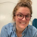 Andrea W. - Red - round - plastic