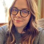 Tricia P. - Black - round - plastic-metal