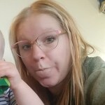 Alanna R. - Gold Pink - horn - metal