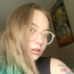 Jennifer S. - Matte Clear - round - plastic-metal