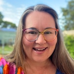 Jen M. - Rainbow - horn - plastic