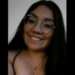 Cynthia V. -  Light Golden  - round - metal