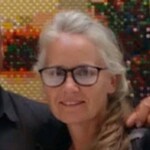 Amy H. - Navy - rectangle - plastic