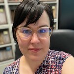 Jennifer C. - Clear Brown  - horn - plastic