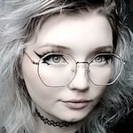 Allison P. - Silver - geometric - metal