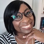 Jacqueline S. - Matte Black - round - plastic