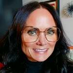 Samatha P. - Golden - square - metal