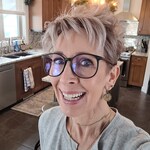 Jacqueline H. U. - Matte Black - round - plastic