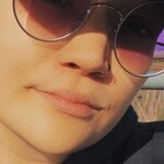 Shayla T. - Silver - round - metal