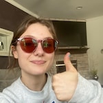 Alexis D. - Cassis - round - plastic