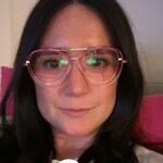 Natalie E. - Gradient Red - aviator - metal