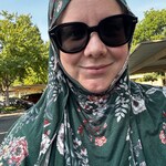 Safiyah I. - Shiny Black - square - plastic