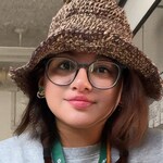 Theresa M. - Shiny Clear Green  - round - plastic