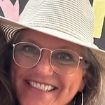 Cathy S B. - Golden - round - metal