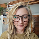 Amanda L. - Tortoise - square - plastic