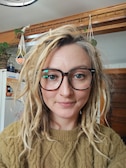Amanda L. - Tortoise - square - plastic